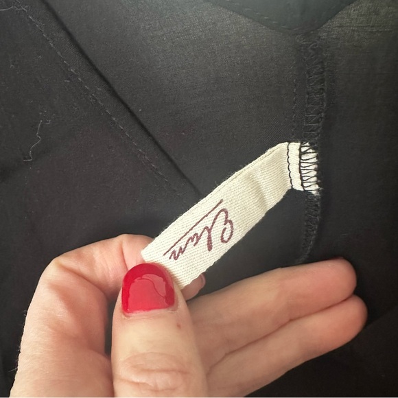 Elan V-Back Cover-Up Maxi Dress in black, size L - Picture 4 of 6